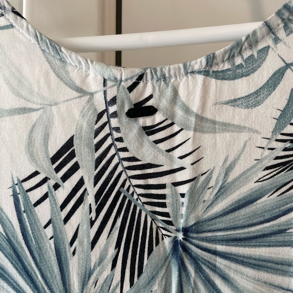 Palm Rip Curl Beach Coverup - Picture 7 of 8